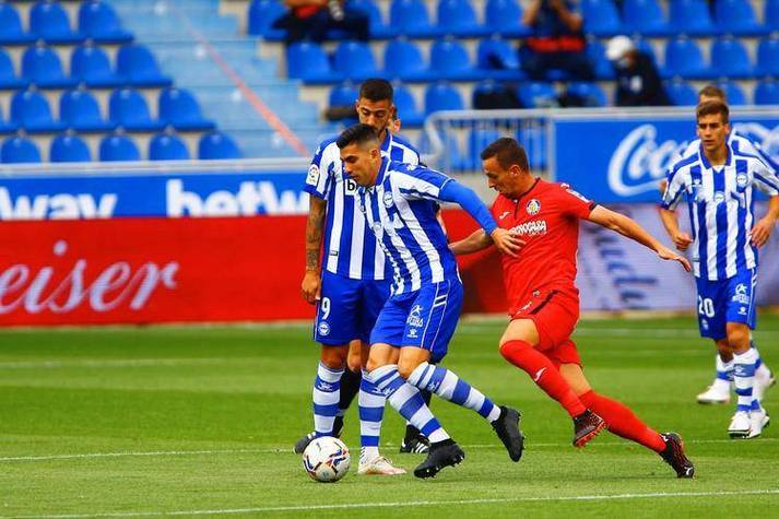 关于国际比赛日比利亚雷亚尔调整名单以备社区盾,豪取连胜环节打磨,信心回归,年轻球员得到机会的信息 关于国际比赛日比利亚雷亚尔调整名单以备社区盾,豪取连胜环节打磨,信心回归,年轻球员得到机会的信息