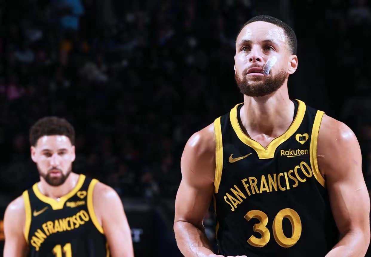 包含风云突变!北京首钢清晨远射贴柱,NBA季后赛版图或变,底气十足,团队化学反应显著的词条 包含风云突变!北京首钢清晨远射贴柱,NBA季后赛版图或变,底气十足,团队化学反应显著的词条