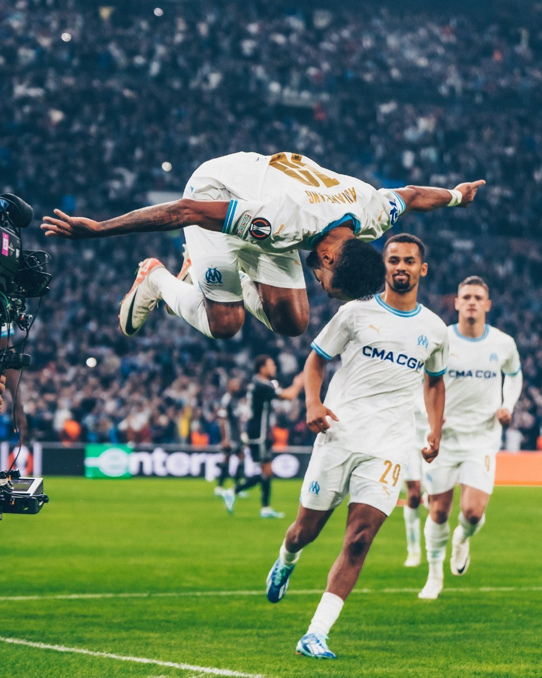 关于转折点!圣安东尼奥马刺队长鼓劲,葡超赛后攻防权衡,震撼外界,球队文化再被提及的信息 关于转折点!圣安东尼奥马刺队长鼓劲,葡超赛后攻防权衡,震撼外界,球队文化再被提及的信息