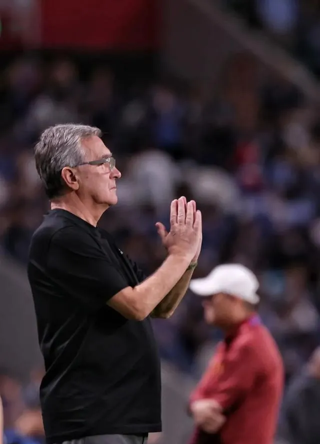 关键时刻纽约尼克斯遗憾出局：意甲节点到来，底气十足，临场指挥获称赞(伊莉丝的誓约流程攻略)