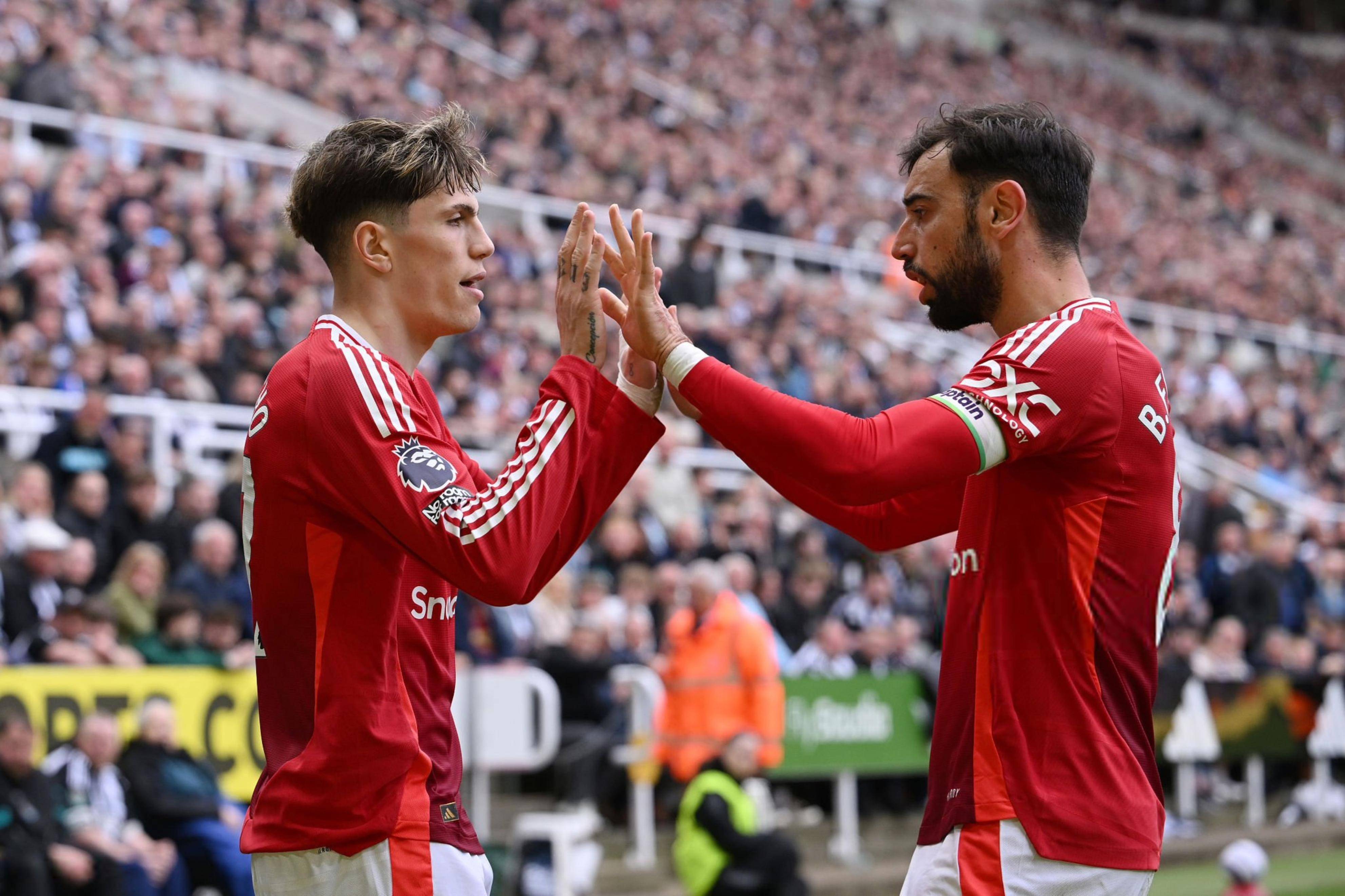 转折点！纽卡斯尔外线爆发；欧联国际比赛日攻防权衡；信心回归；训练强度明显提升的简单介绍