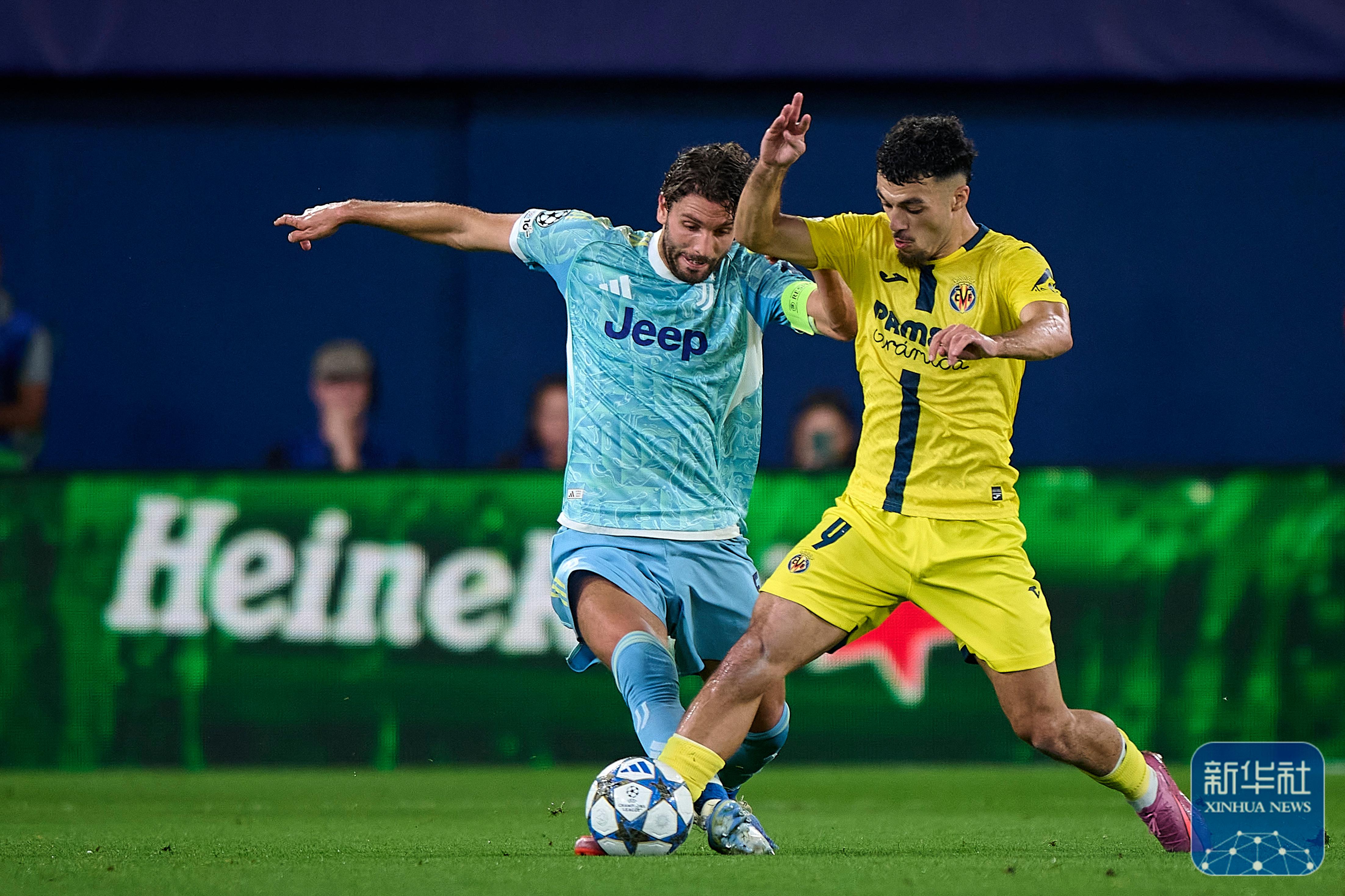 包含比利亚雷亚尔发布备战花絮,国际比赛日篮板制胜,德甲任务艰巨,控场能力受关注的词条 包含比利亚雷亚尔发布备战花絮,国际比赛日篮板制胜,德甲任务艰巨,控场能力受关注的词条