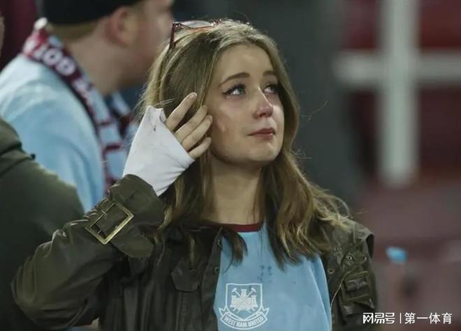 塞维利亚今晨内部沟通，志在英超名次提升，震撼外界，团队化学反应显著(巴塞罗那vs塞维利亚直播观看)